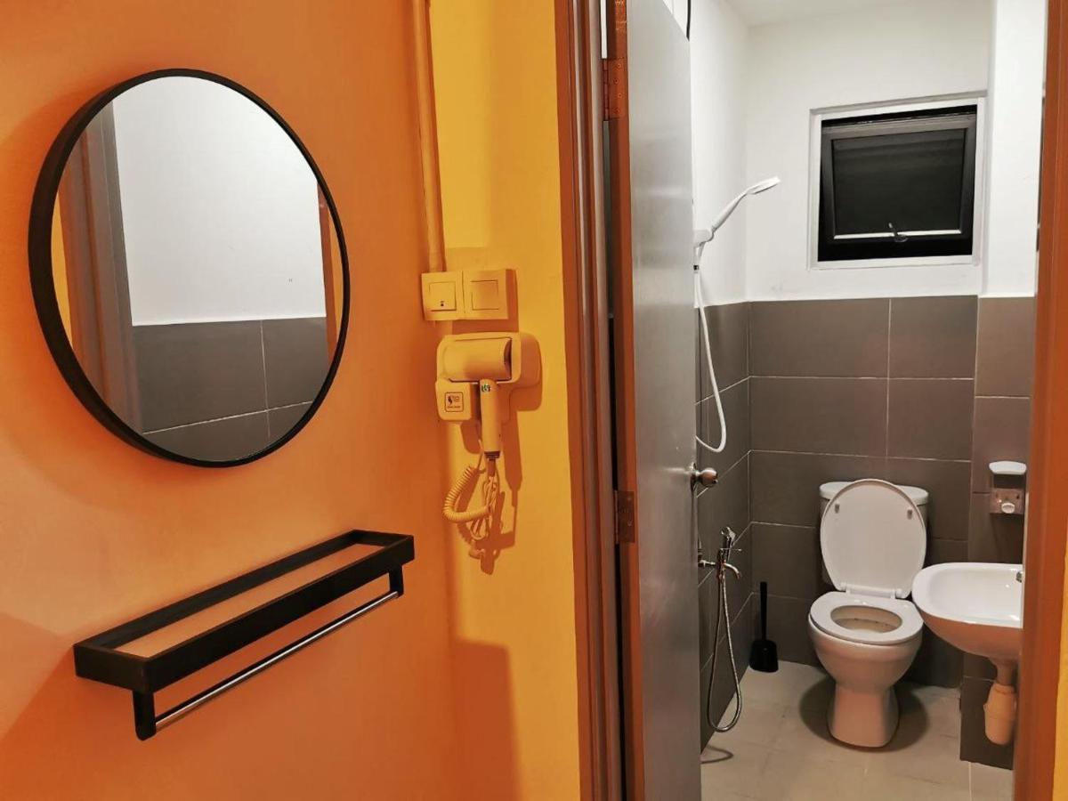 The Cocoon Capsule Hotel Cameron Highlands Exteriér fotografie